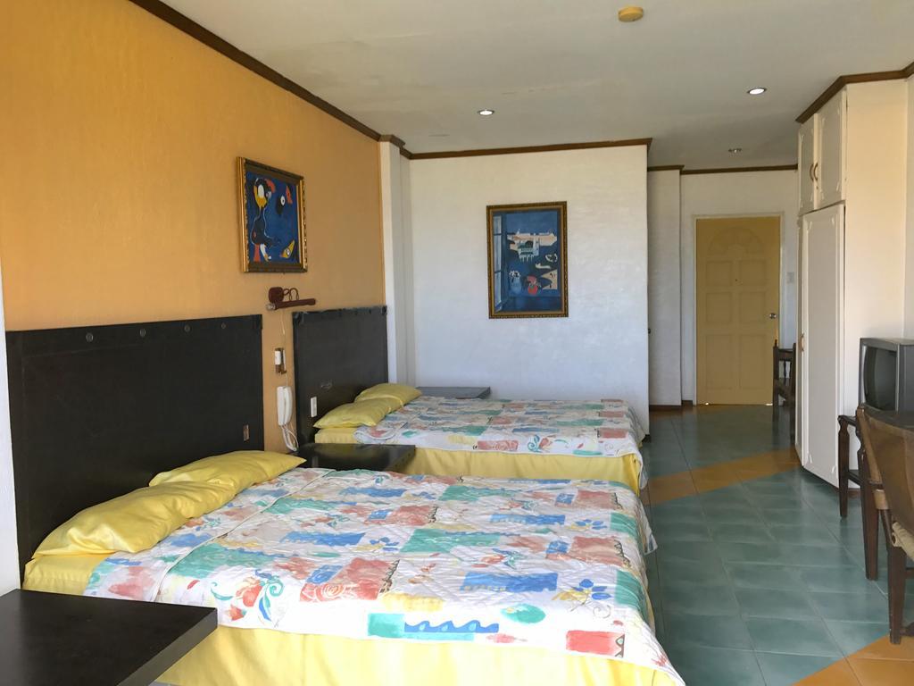 Casa Del Mar Beach Resort San Remigio  Εξωτερικό φωτογραφία