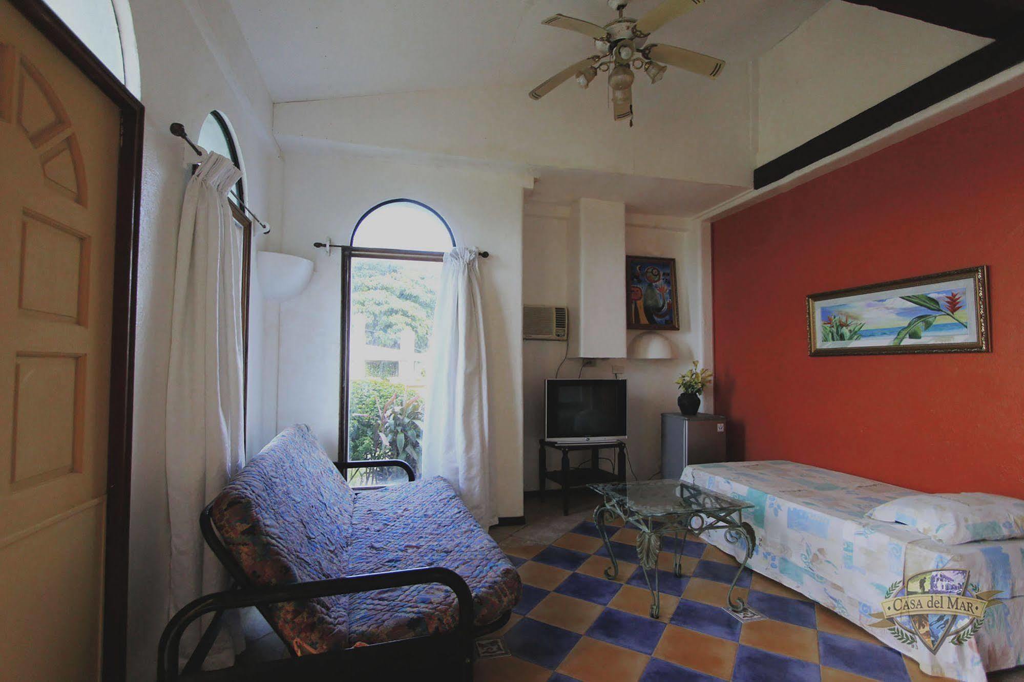 Casa Del Mar Beach Resort San Remigio  Εξωτερικό φωτογραφία