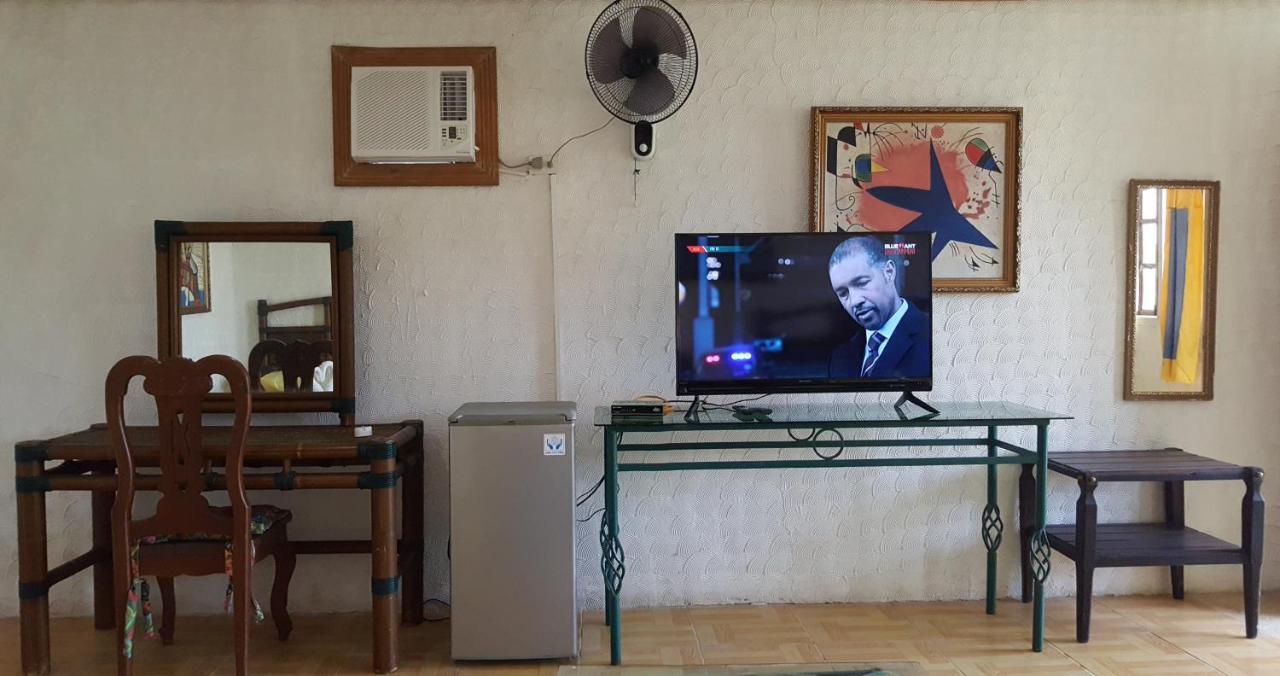 Casa Del Mar Beach Resort San Remigio  Εξωτερικό φωτογραφία